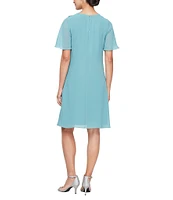 Ignite Evenings Scoop Neck Short Sleeve Tulip Overlay Beaded Trim Chiffon Dress