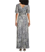 Ignite Evenings Short Sleeve Crew Neck V-Back Ruched Waist Printed Dress