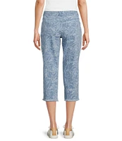 Intro Abstract Leaf Print Frayed Hem Pull-On Capri Denim Pants
