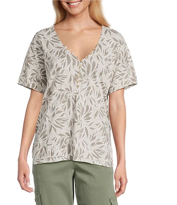 Intro Cotton Slub Jersey Abstract Leaf Print V-Neck Short Sleeve Tee Top