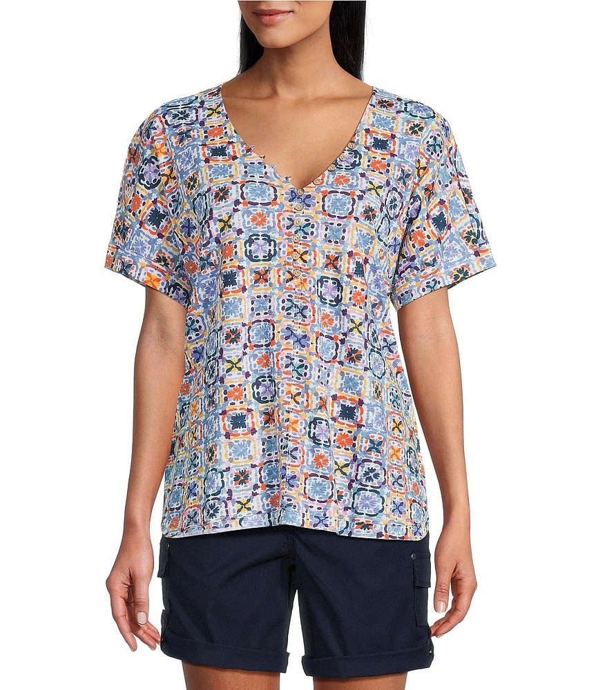 Intro Cotton Slub Jersey Tile Print V-Neck Short Sleeve Tee