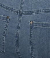Intro Plus Size Rose Rivet Trim Hem Pull-On Skimmer Shorts