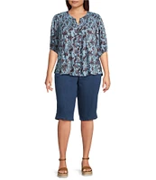 Intro Plus Size Rose Rivet Trim Hem Pull-On Skimmer Shorts