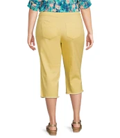 Intro Plus Size Straight Slim Leg Frayed Hem Capri Pull-On Pants