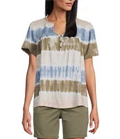 Intro Printed Split V-Neck Short Sleeve Lace Pleated Yoke Tee