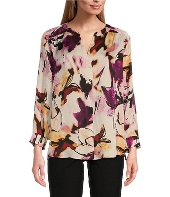 Investments Petite Size Gestural Petals Abstract Print Woven Inverted Pleat V-Neck 3/4 Sleeve Top