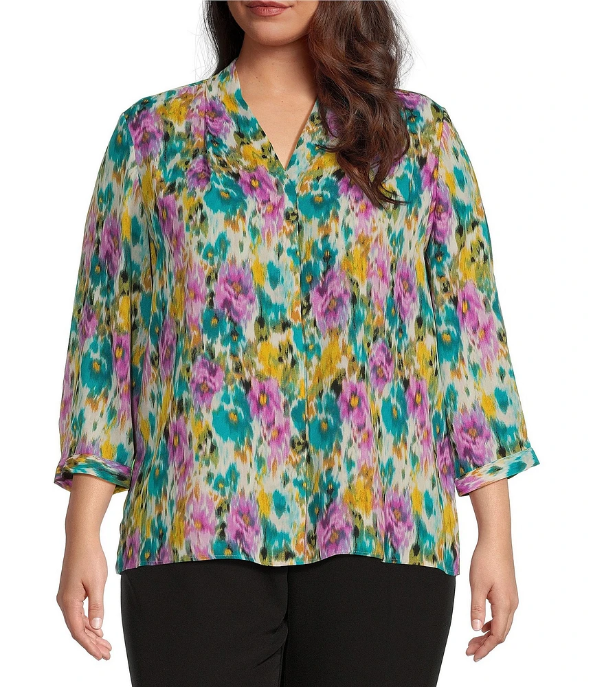 Investments Plus Size Caroline Signature Ikat Garden V-Neck 3/4 Sleeve Button Front Top