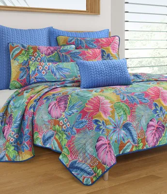 J. By J. Queen New York Hanalei Tropical Paradise Print Mini Quilt Set