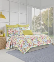 J. By J. Queen New York Jules Wildflower Print Oversized Quilt Mini Set