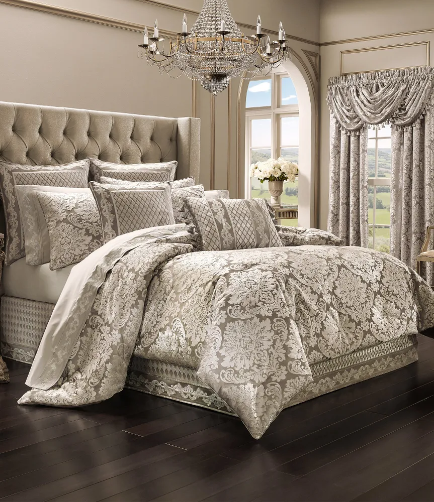 J. Queen New York Bel Air Sand Comforter Set