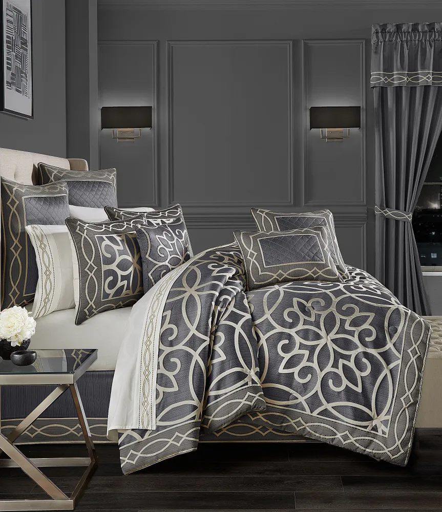 J. Queen New York Deco Comforter Set