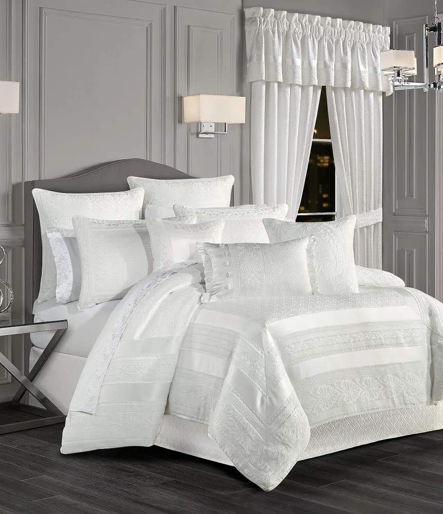 J. Queen New York Epic Woven Jacquard Print Comforter Set