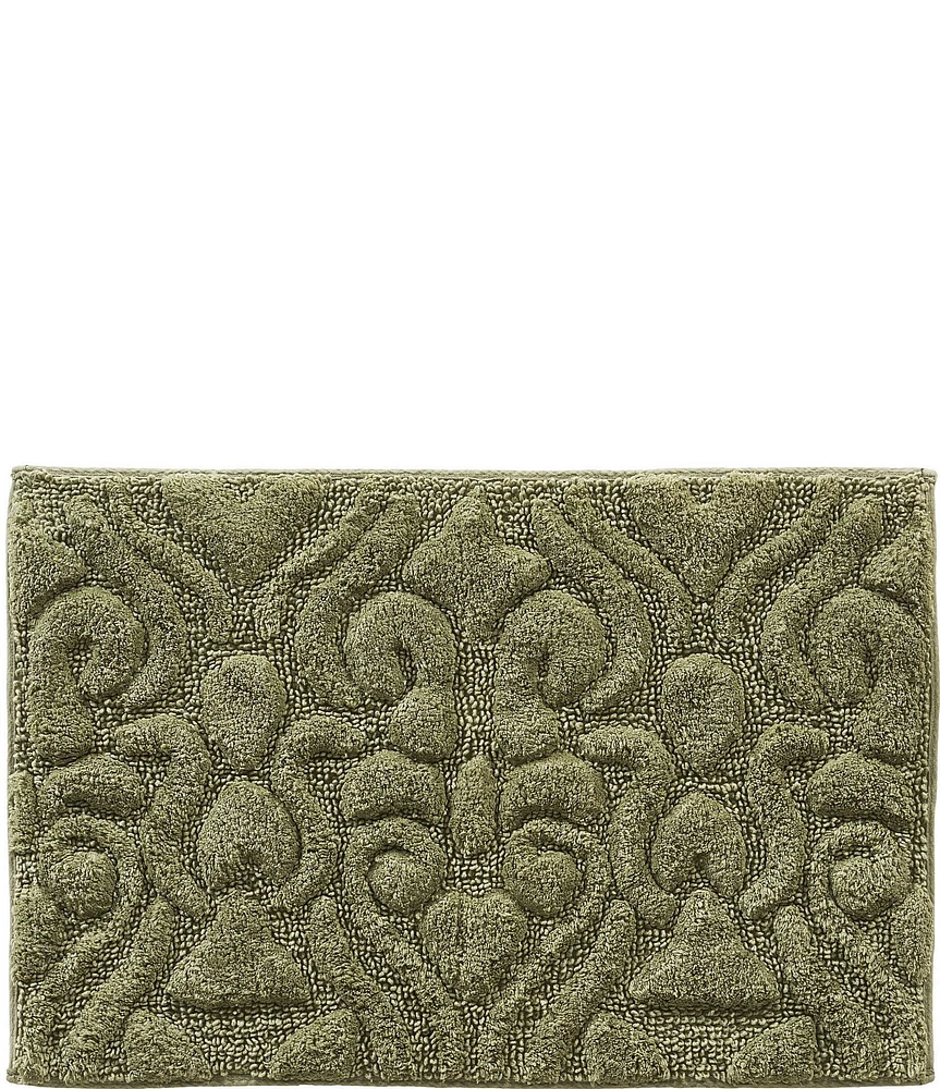 J. Queen New York Lombardi Damask Textured Bath Rug