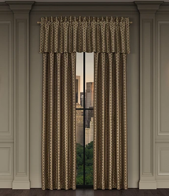 J. Queen New York Metropolitan Window Treatment