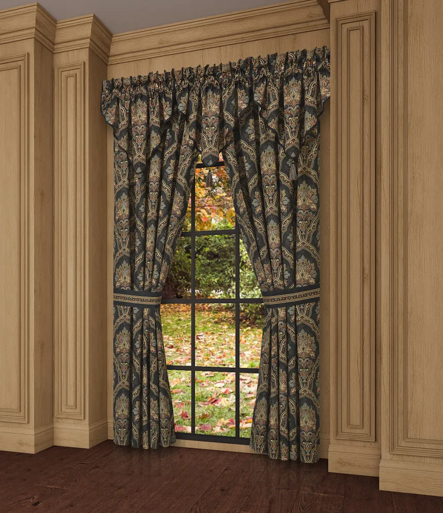 J. Queen New York Michalina Damask Window Treatment