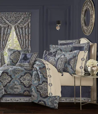 J. Queen New York Middlebury Chenille Comforter Set