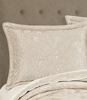 J. Queen New York Villanova Jacobean Grand-Scale Woven Comforter Set