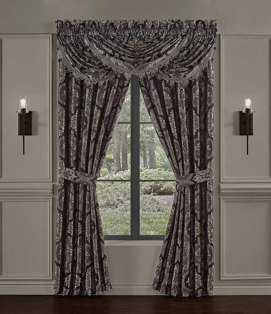 J. Queen New York Windham Window Treatment