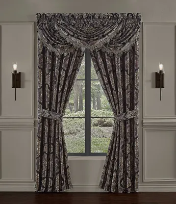 J. Queen New York Windham Window Treatment