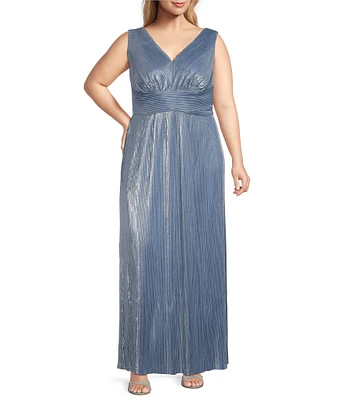 Jessica Howard Plus Size Sleeveless V-Neck Pleated Metallic Knit Gown
