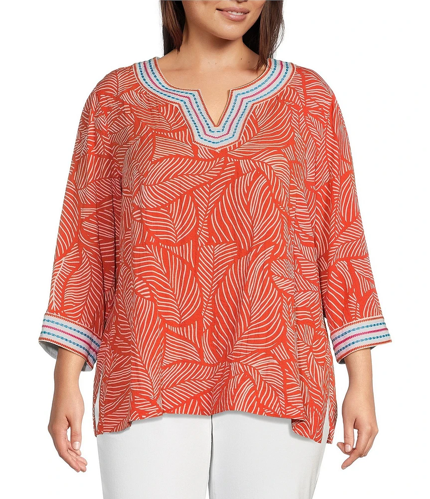 John Mark Plus Size Embroidered Allover Tropical Leaf Print Split V-Neck 3/4 Sleeve Tunic