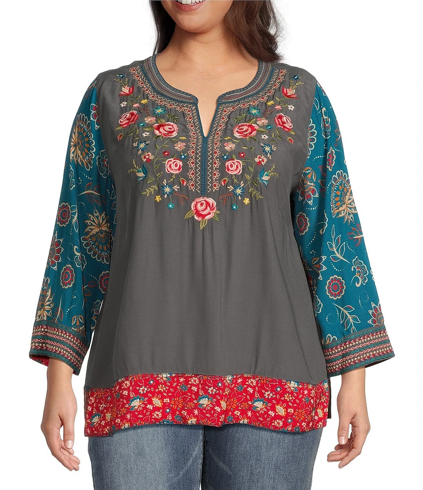 John Mark Plus Size Woven Embroidered Floral Print Y Neck 3/4 Sleeve Pullover Tunic