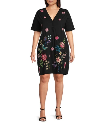 JOHNNY WAS Plus Size Knit Embroidered Floral V-Neck Short Sleeve Dress