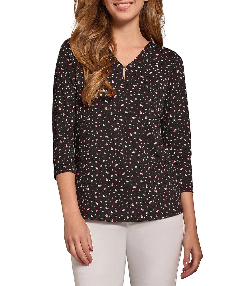 Jones New York Heart Print Moss Crepe Metal Trim V-Neck 3/4 Sleeve Top