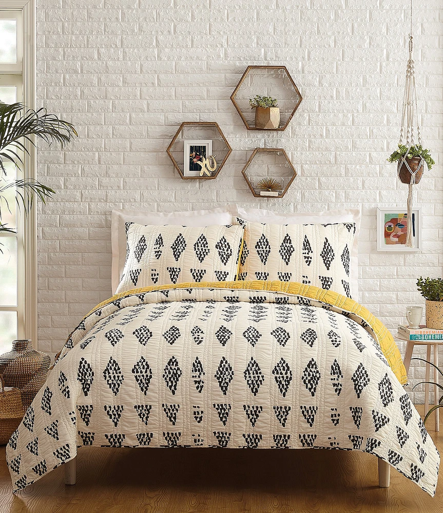 Jungalow Prosperity Geometric Pattern Reversible Mini Quilt Set