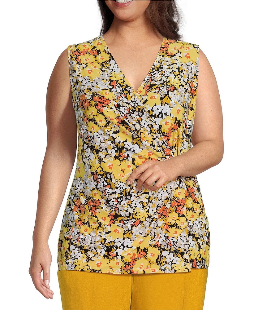 Kasper Plus Size Floral Print V-Neck Sleeveless Front Buckle Wrap Tank