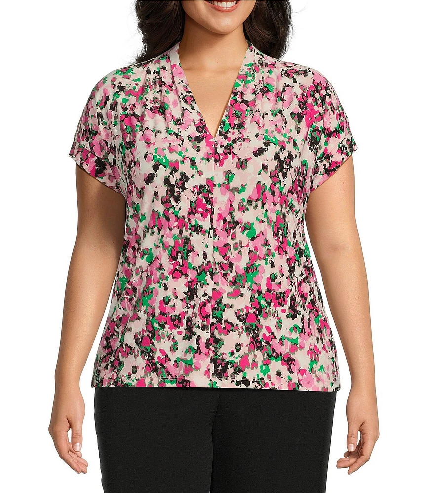Kasper Plus Size Printed Extended Cap Sleeve Funnel Neck Stretch Blouse