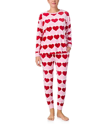 kate spade new york Long Sleeve Crew Neck Stretch Velour Heart Print Pajama Set