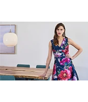 Kay Unger Floral Print V-Neck Sleeveless A-Line Dress