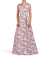 Kay Unger Glenna Floral Jacquard V-Neck Sleeveless Pleated Gown