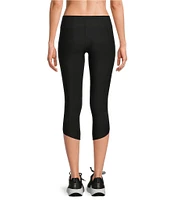 Kinesis Tulip Hem Capri Leggings