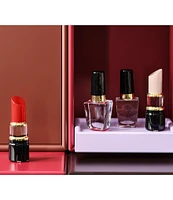 Kosta Boda Make Up Lipstick Sculpture