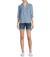 KUT from the Kloth Catherine Boyfriend Mid Rise Shorts