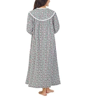 Lanz of Salzburg Cotton Flannel Eyelet Lace V-Neck Ballet Holiday Heart PrintNightgown