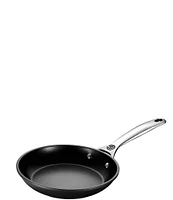 Le Creuset Toughened Nonstick Pro 8#double; & 10#double; Fry Pan Set