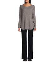 Leo & Nicole Brushed Knit Crew Neck Long Sleeve Side Button Detail Top