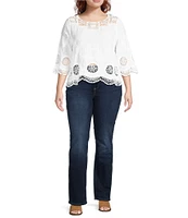 Leo & Nicole Plus Size Woven Scattered Embroidered Lace Scoop Neck 3/4 Sleeve Top