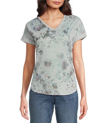 Leo & Nicole Printed V-Neck Short Sleeve Tee Shirt