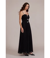 Lucy Paris Mesh Tulle Sweetheart Neck Sleeveless Bow Detail Maxi Dress