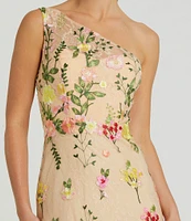 Mac Duggal Floral Lace Embroidered One Shoulder Sleeveless Gown