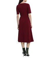 Maggy London Short Sleeve Crew Neck Double Pleat Stretch Crepe Midi A-Line Midi Dress