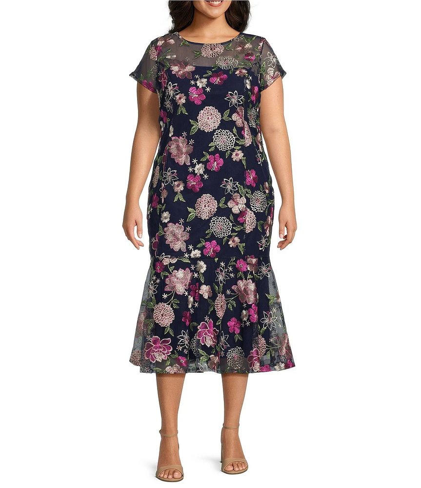 Marina Plus Size Crew Neck Short Sleeve Floral Embroidered Sheath Midi Dress