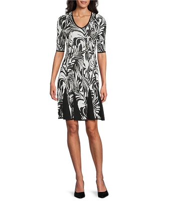 Ming Wang Jacquard Knit Abstract Zebra Print V-Neck Short Sleeve Fit-And-Flare Dress
