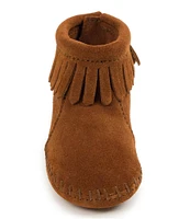 Minnetonka Kids' Back Flap Bootie Crib Shoes (Infant)