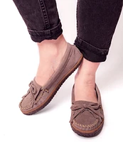 Minnetonka Kilty Tread Suede Moccasins