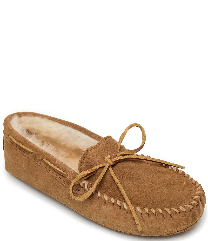 Minnetonka Men's Sheepskin Softsole Moccasin Slippers